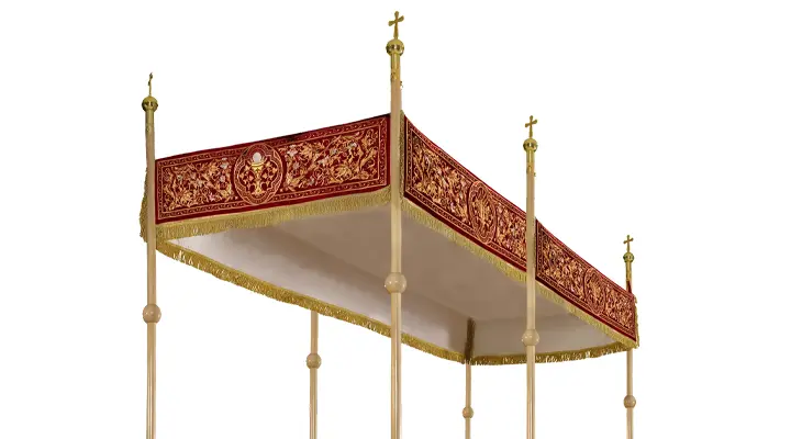 Dais pour 6 mâts brodé sur velours